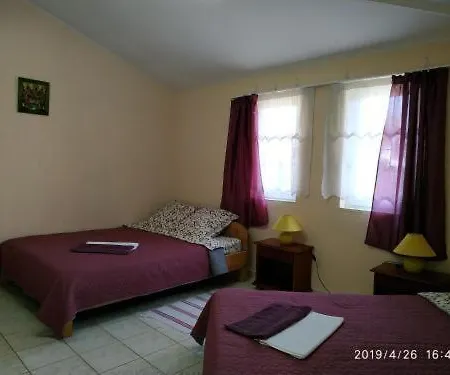 Guest house Vv2 *